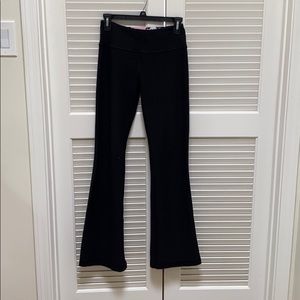 Lululemon Athletica reversible flare pant